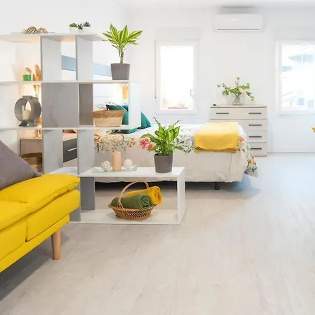 Circus - Acogedor Con Piscina Compartida Semesterbostad Toledo