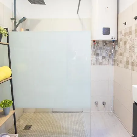 Semesterbostad Circus - Acogedor Con Piscina Compartida Toledo