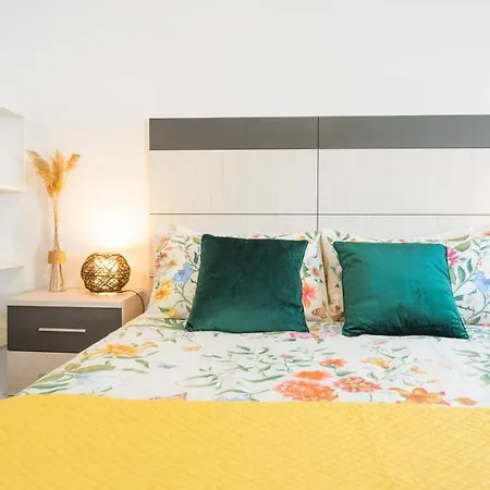Acogedora Casa De Invitados Con Piscina Compartida Hébergement de vacances