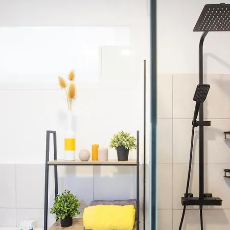 Hébergement de vacances Acogedora Casa De Invitados Con Piscina Compartida