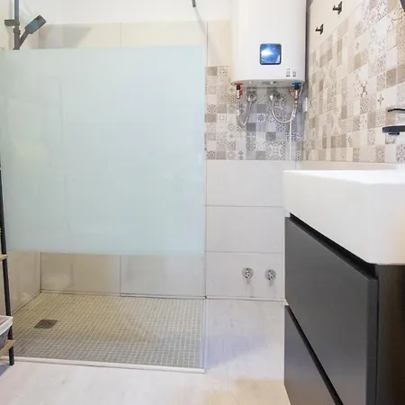 Acogedora Casa De Invitados Con Piscina Compartida * Tolède